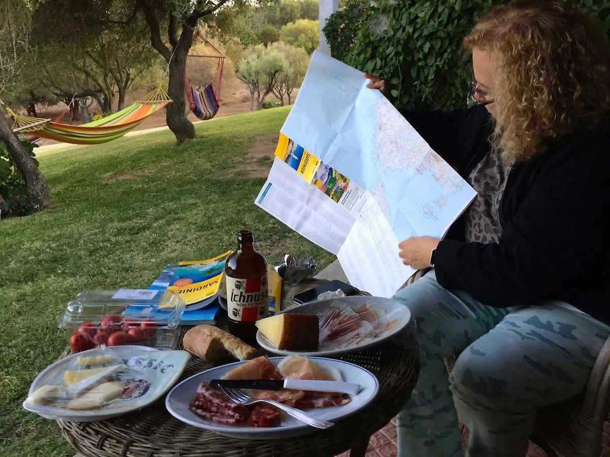 مزرعة للإقامة Agriturismo Sa Mendhula كوغنانا