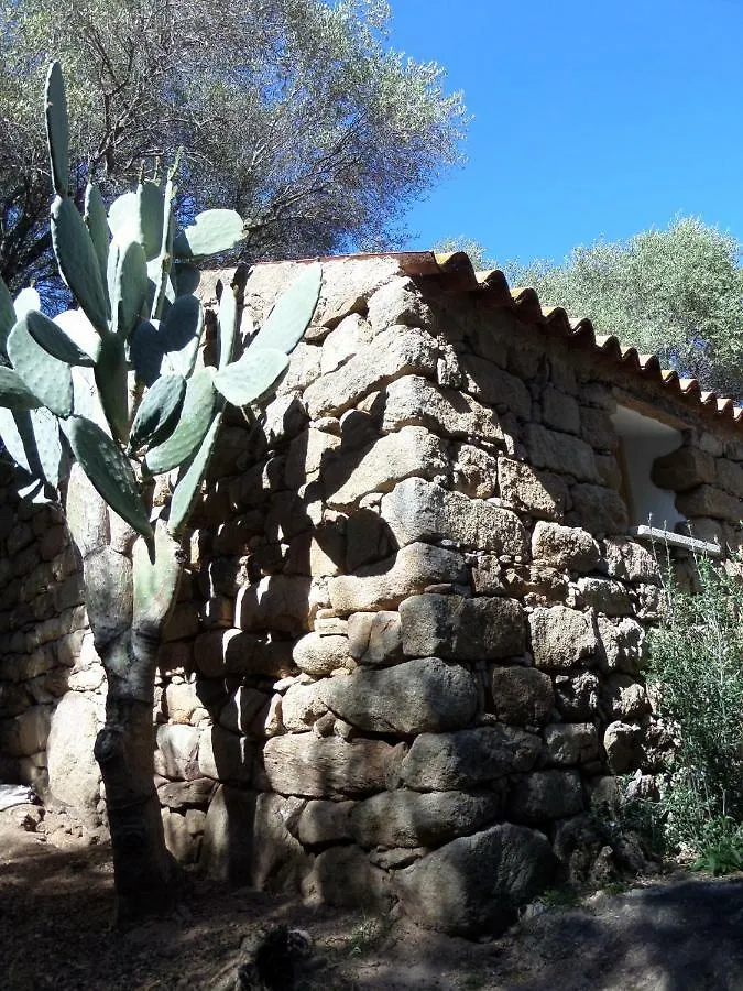 Agriturismo Sa Mendhula Cugnana 0*,